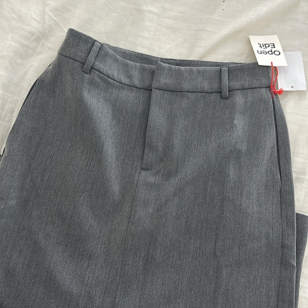 Suited Midi Skirt - Size small - Picture 2 of 5